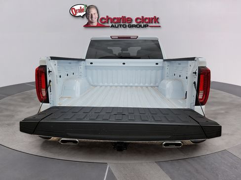 New 2026 GMC Sierra 1500 SLT w/ SLT Convenience Package AWD/4WD image 5
