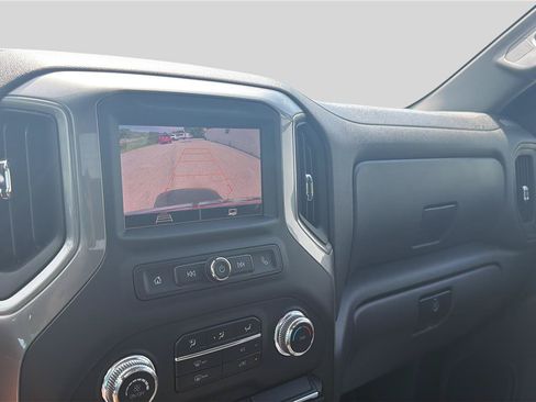 Used 2024 GMC Sierra 1500 Pro w/ Pro Value Package AWD/4WD image 18