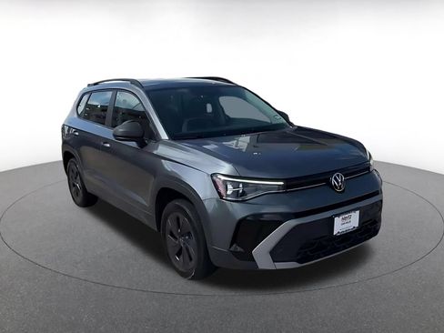 Used 2026 Volkswagen Taos S FWD image 3