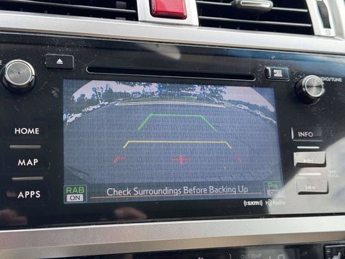 Used 2017 Subaru Outback 2.5i Limited AWD/4WD image 5