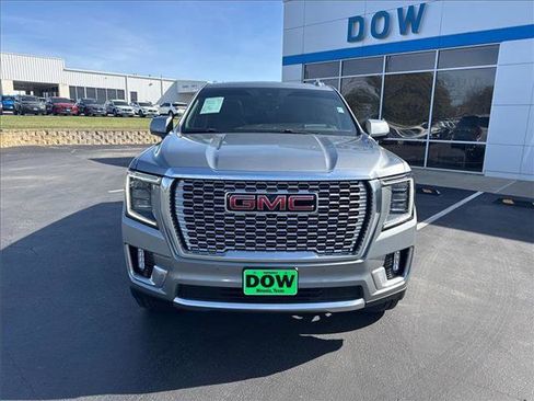 Used 2023 GMC Yukon Denali w/ LPO, Floor Liner Package image 3