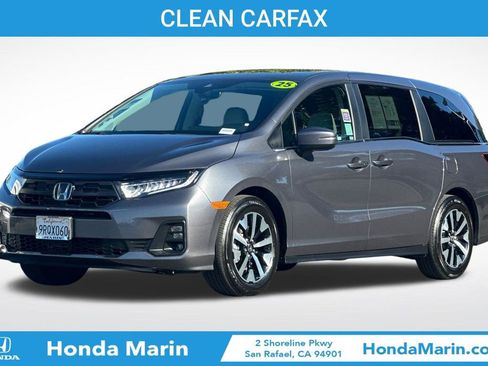 Certified 2025 Honda Odyssey EX-L image 10