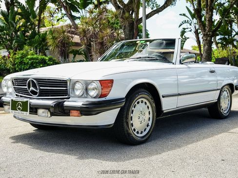 Used 1987 Mercedes-Benz 560 SL image 14