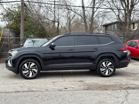 New 2026 Volkswagen Atlas SE image 5