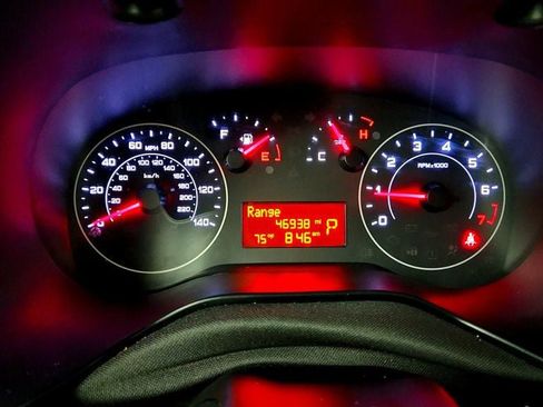 Used 2022 RAM ProMaster City Tradesman FWD image 14