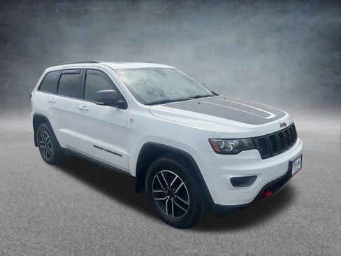 Used 2020 Jeep Grand Cherokee Trailhawk AWD/4WD image 8