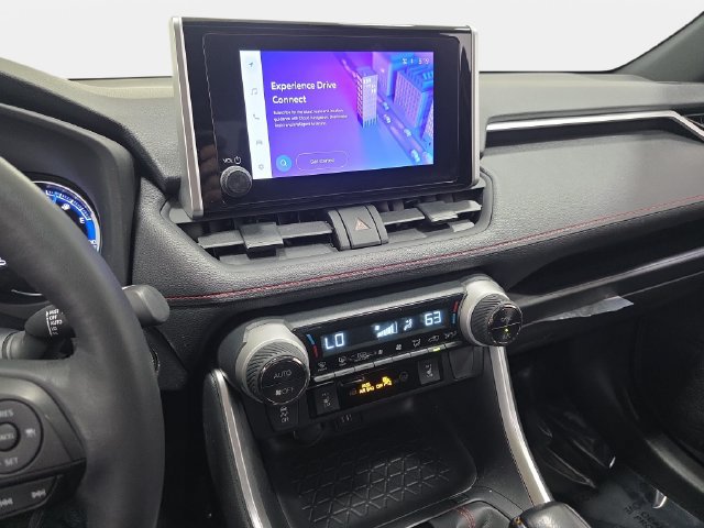Used 2023 Toyota RAV4 SE w/ Weather & Moonroof Package AWD/4WD image 17