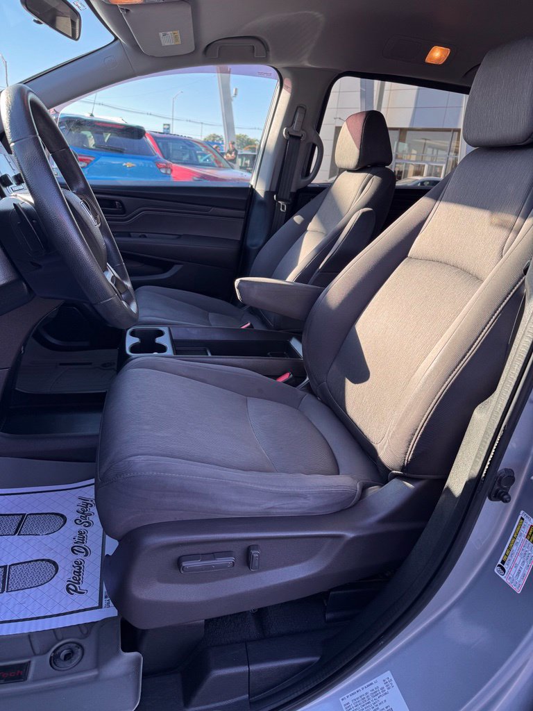 Used 2019 Honda Odyssey LX image 10