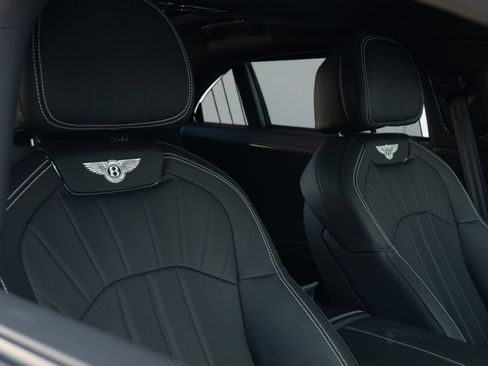 Used 2024 Bentley Flying Spur V8 image 6