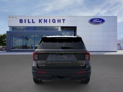 New 2026 Ford Explorer Active AWD/4WD image 5