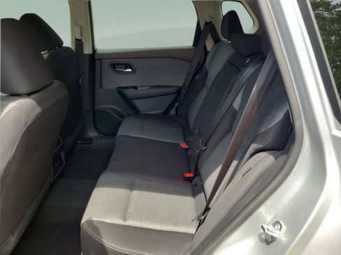 Used 2023 Nissan Rogue SV FWD image 27