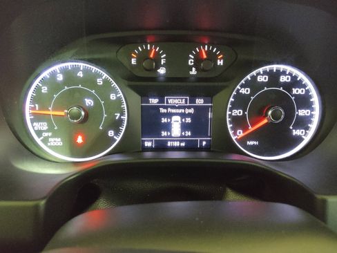 Used 2017 GMC Acadia SLE AWD/4WD image 23