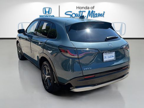 Certified 2024 Honda HR-V EX-L image 4