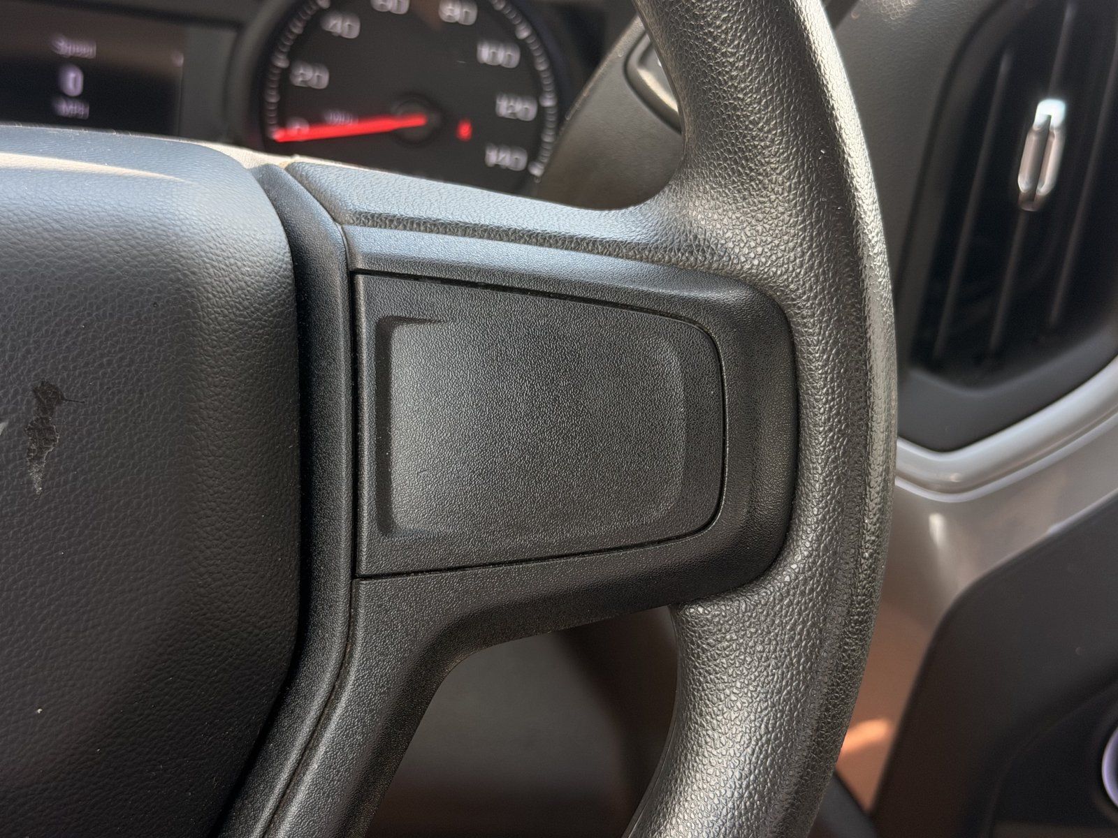 Used 2025 Chevrolet Silverado 1500 W/T RWD image 20