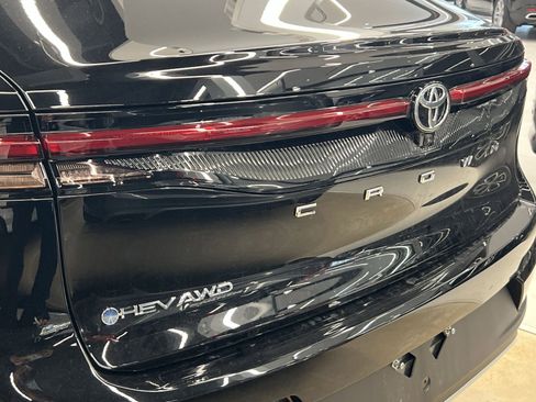 Used 2026 Toyota Crown XLE image 23