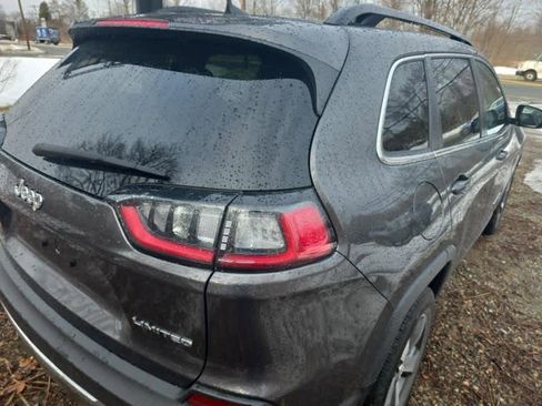 Certified 2022 Jeep Cherokee Limited image 6