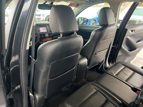 Used 2013 MAZDA CX-5 Grand Touring w/ GT Tech Pkg image 10