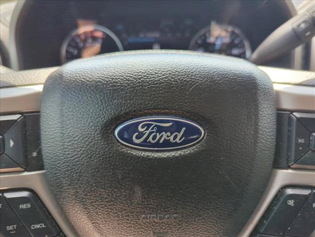 Used 2021 Ford F250 Lariat w/ Lariat Value Package AWD/4WD image 19