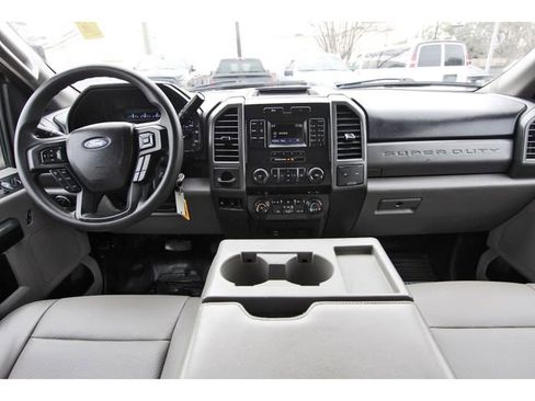 Used 2019 Ford F550 4x4 Crew Cab Super Duty image 8