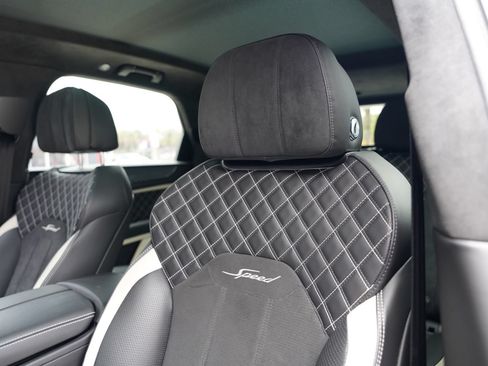 Used 2021 Bentley Bentayga Speed AWD/4WD image 22
