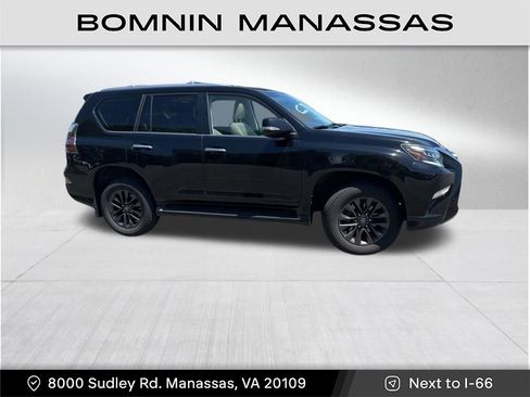 Used 2023 Lexus GX 460 Premium w/ Premium Package AWD/4WD image 3