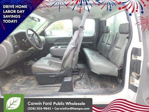 Used 2010 Chevrolet Silverado 1500 W/T AWD/4WD image 12