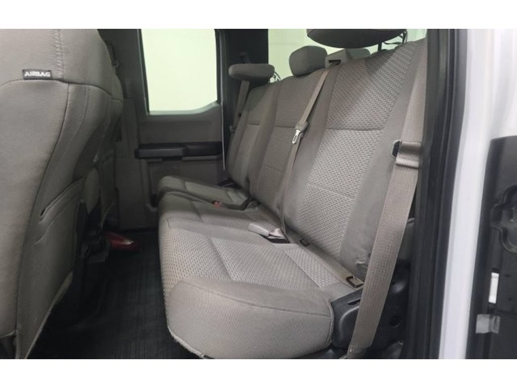 Used 2016 Ford F150 XLT AWD/4WD image 10