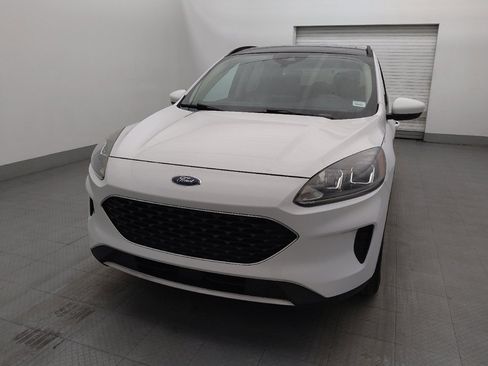 Used 2020 Ford Escape SE FWD image 15