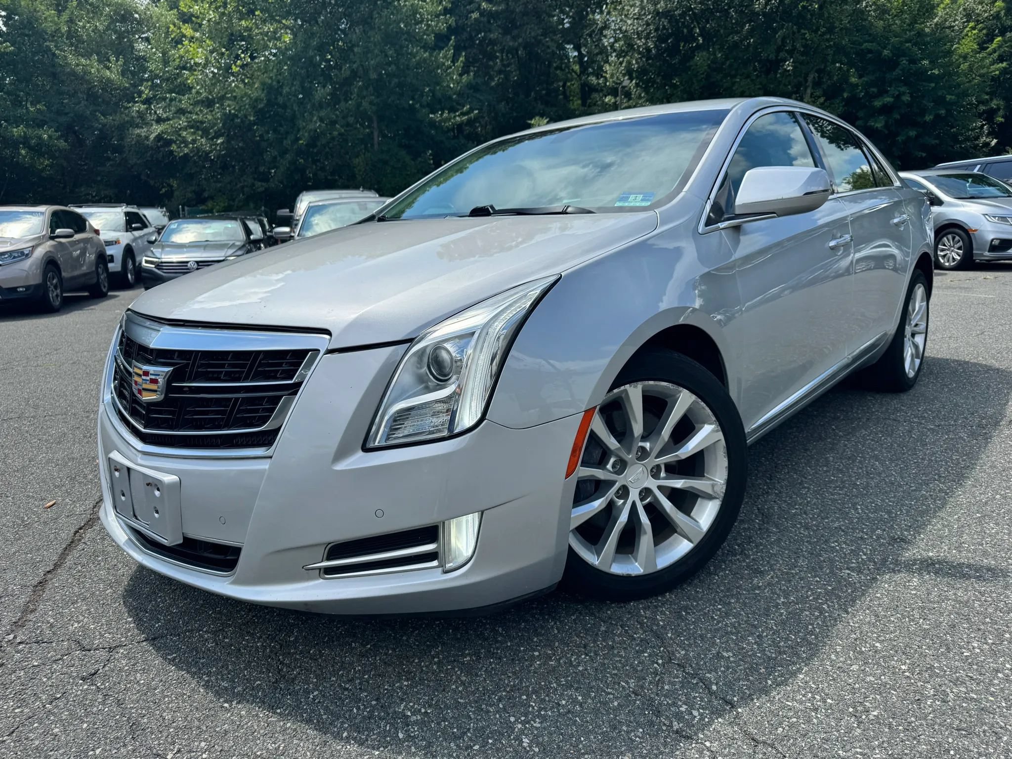 Used 2016 Cadillac XTS Luxury AWD/4WD image 1
