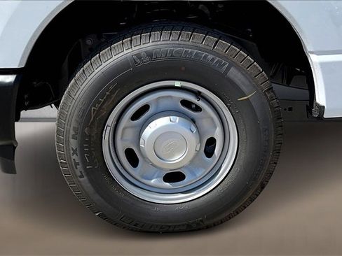 New 2026 Ford F250 XL w/ XL Chrome Package image 12