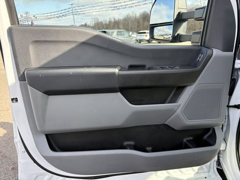 Used 2023 Ford F350 XL w/ Snow Plow Prep Package image 32