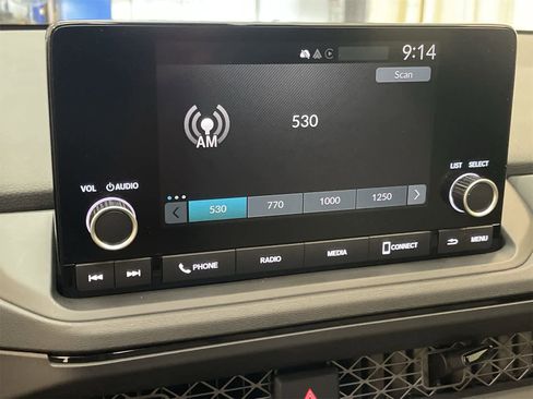 Used 2025 Honda Accord LX image 4