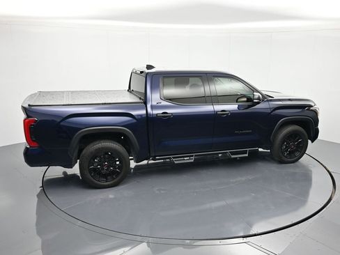 Used 2022 Toyota Tundra SR5 w/ Convenience Package image 31