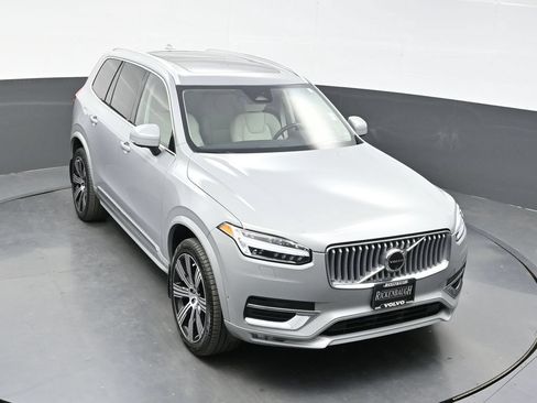 Used 2024 Volvo XC90 B6 Plus w/ Protection Package Premier AWD/4WD image 32
