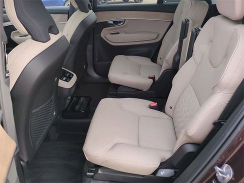 New 2026 Volvo XC90 B6 Plus image 12