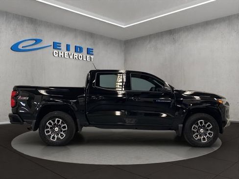 Used 2023 Chevrolet Colorado Z71 w/ Z71 Convenience Package 2 AWD/4WD image 15