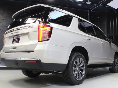 Used 2021 Chevrolet Tahoe LT w/ LT Signature Package image 14