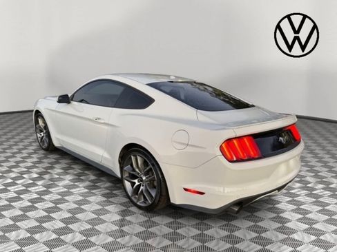 Used 2016 Ford Mustang Premium image 5