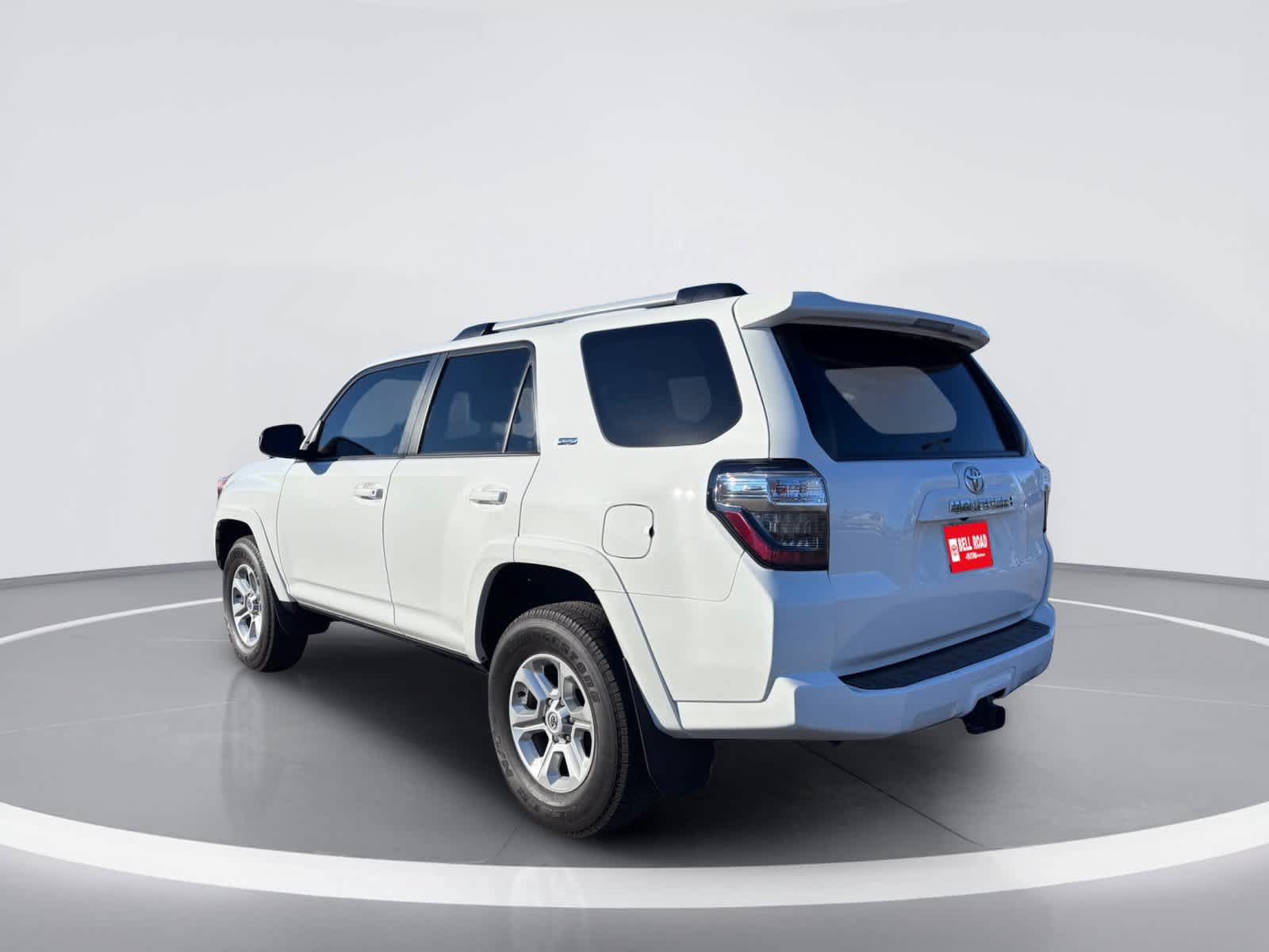Used 2024 Toyota 4Runner SR5 AWD/4WD image 4