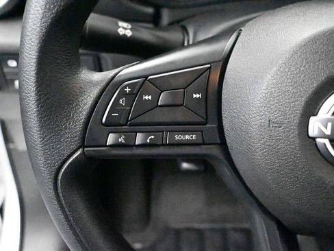 Used 2024 Nissan Versa S w/ S Plus Package image 27