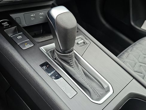 New 2026 Nissan Kicks SV w/ SV Premium Package image 11