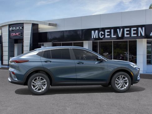 New 2026 Buick Envista Preferred FWD image 5