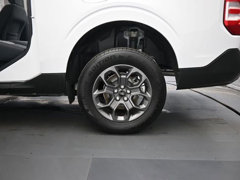 Used 2024 Ford Maverick XLT image 19