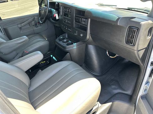 Used 2020 Chevrolet Express 2500 w/ Driver Convenience Package RWD image 23