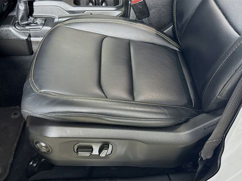 Used 2024 Jeep Wrangler Unlimited Sahara image 21