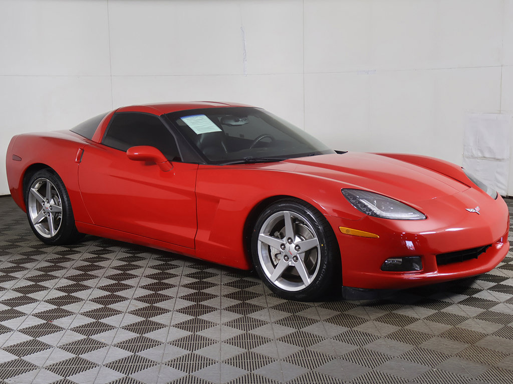 Used 2006 Chevrolet Corvette Coupe w/ Preferred Equipment Group RWD image 32
