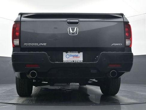 Used 2023 Honda Ridgeline RTL-E image 10
