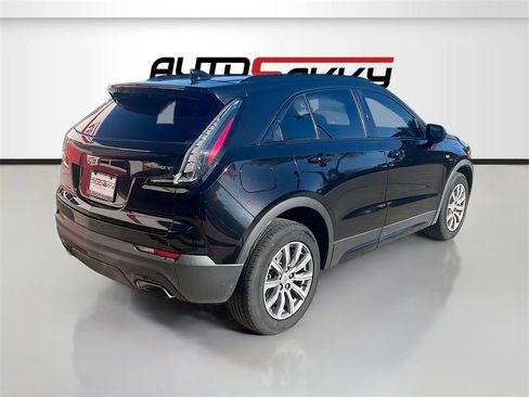 Used 2020 Cadillac XT4 Sport w/ Driver Awareness Package image 7