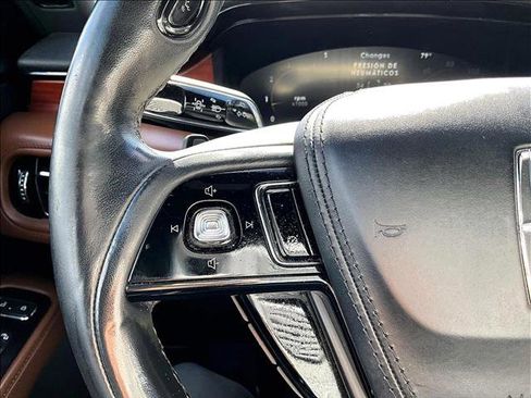 Used 2022 Lincoln Aviator Reserve w/ Elements Package Plus image 20