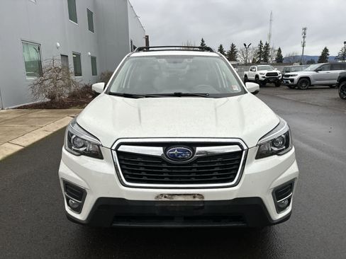 Used 2019 Subaru Forester Limited w/ Popular Package #3 image 5